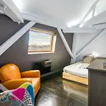 Apartamento Duplex De 115m2 Dans Un Bâtiment Chic Historique - Le Belvédère St Nicolas Nantes
