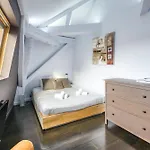 Duplex De 115m2 Dans Un Bâtiment Chic Historique - Le Belvédère St Nicolas * Nantes