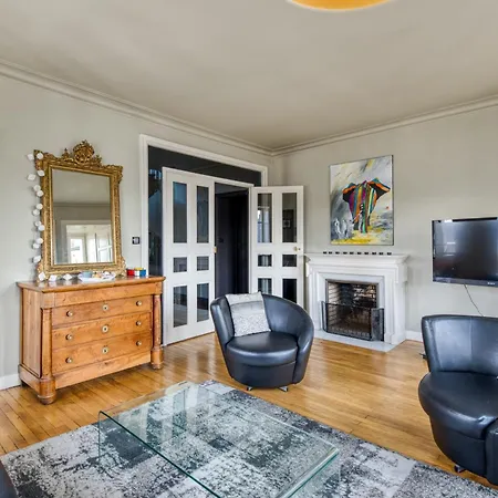 Duplex De 115m2 Dans Un Batiment Chic Historique - Le Belvedere St Nicolas *