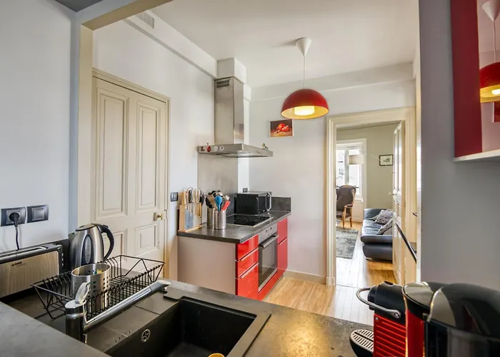 Duplex De 115m2 Dans Un Batiment Chic Historique - Le Belvedere St Nicolas * Nantes