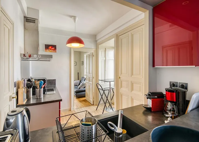 Duplex De 115m2 Dans Un Batiment Chic Historique - Le Belvedere St Nicolas Apartment
