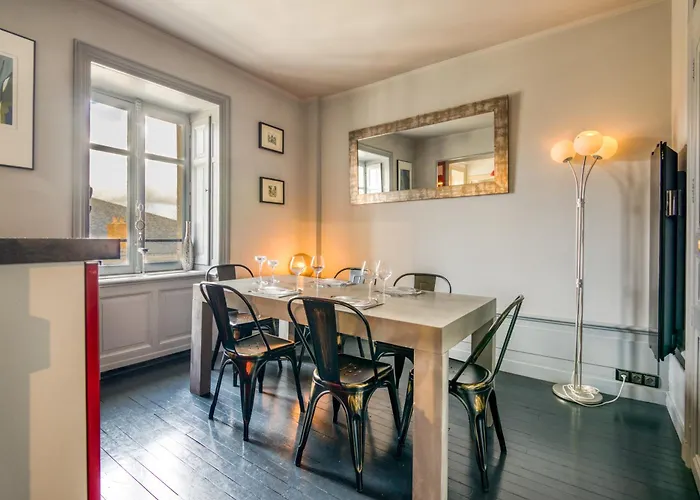 Apartment Duplex De 115m2 Dans Un Batiment Chic Historique - Le Belvedere St Nicolas
