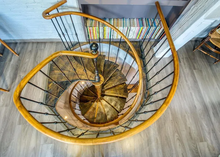 Duplex De 115m2 Dans Un Batiment Chic Historique - Le Belvedere St Nicolas *