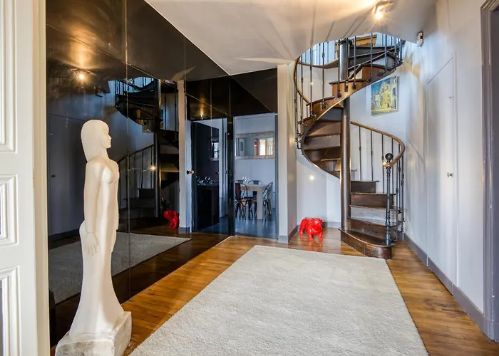 Duplex De 115m2 Dans Un Batiment Chic Historique - Le Belvedere St Nicolas Διαμέρισμα Ναντ